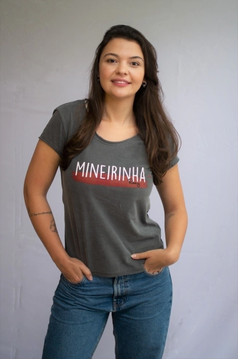 Baby look corte a fio MINEIRINHA RAIZ | cor chumbo - comprar online