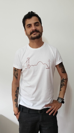 Camiseta unissex IGREJINHA DA PAMPULHA| cor branca na internet