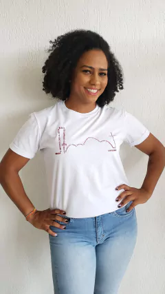 Camiseta unissex IGREJINHA DA PAMPULHA| cor branca - comprar online