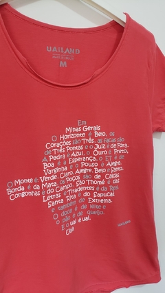 Baby look corte a fio MAPA DE MINAS | Cor vermelha - loja online