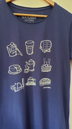 Camiseta unissex ILUSTRAÇÕES DE MINAS | cor azul marinho - comprar online