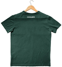 Camiseta unissex UAI, CÊ É FI DE QUEM? | Cor Verde - loja online