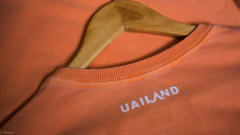 Camiseta unissex ARREDA UM TIQUIM | cor Laranja - loja online