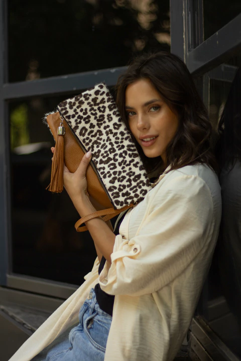 Artículo 3308 sobre doblado con detalle de flecos - comprar online