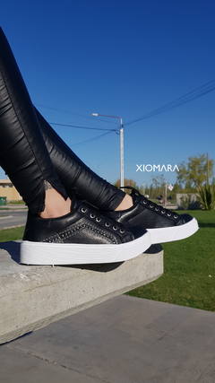 Zapatillas BONNIE negro - Xiomara Calzados