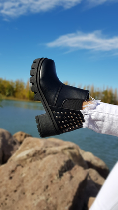 Botas GROOVE negro - tienda online