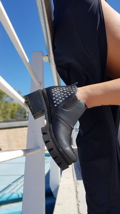 Botas GROOVE negro