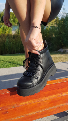 Borcegos SOLE negro - tienda online