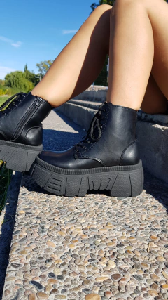 Borcegos DARCY negro - Xiomara Calzados