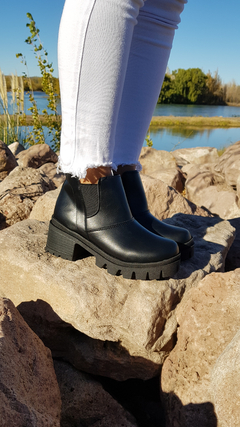 Botas LUZ negro - Xiomara Calzados