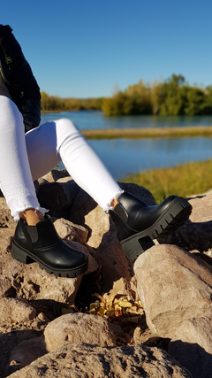 Botas LUZ negro - tienda online