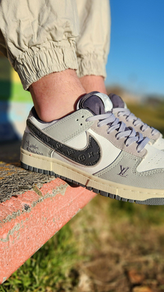 DUNK Louis Vuitton gris - comprar online