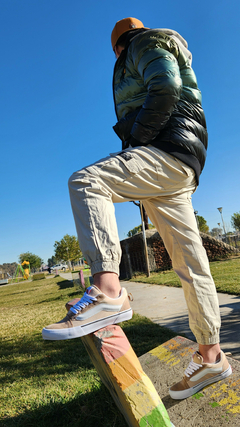 Vans KNU beige