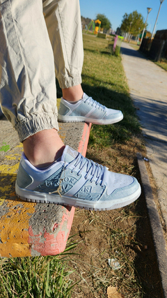 DUNK SB DIOR celeste - tienda online