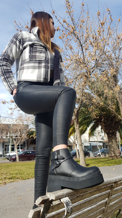 Botas VIENA negro en internet