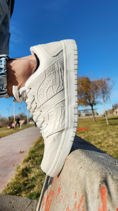 DUNK SB DIOR blanco