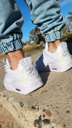 RETRO 4 blanco en internet