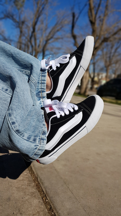 VANS KNU negro