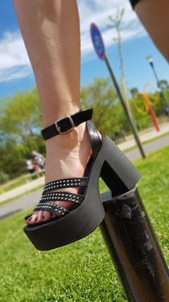 Sandalias LORE negro - tienda online