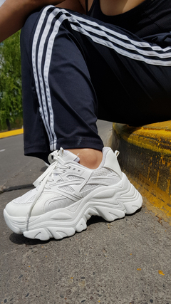 Zapatillas CONAN blanco