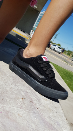 KNU Total black - Xiomara Calzados
