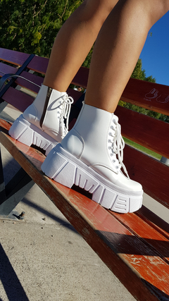Borcegos DARCY blanco
