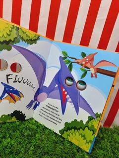 Libro El Mundo de los Dinos, Coleccion A ver, a ver... de Latinbooks - 3586 en internet