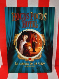 Libro Para atrapar al fantasma - Título 4 - Colección Hocus Pocus Hotel de Latinbooks