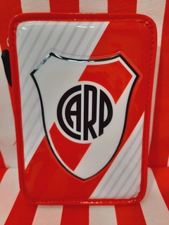 Cartuchera 1 piso con Set Escolar RIVER PLATE de Cresko (020781) en internet