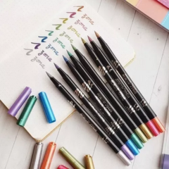 Marcadores Metallic Brush x 8 Coloring - MOOVING (022579) - Libreria Pincelada
