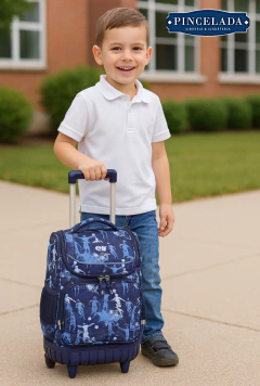 Mochila con Carro 18" FUTBOL Base de Goma 6445B - ELF - 2101161164452 en internet