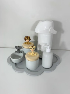 KIT HIGIENE SAFARI BANDEJA NUVEM CINZA - comprar online