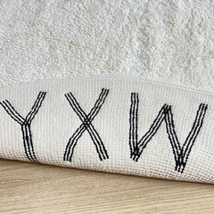 TAPETE ALGODÃO OFF WHITE ALFABETO 2 na internet