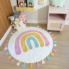 TAPETE ALGODÃO ARCO-ÍRIS COM TASSEL - comprar online