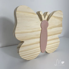 BORBOLETA EM MADEIRA COM DETALHE COR À SUA ESCOLHA - comprar online