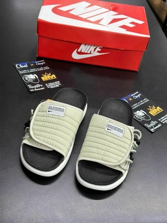 Chinelo Nike Asuna 2 Masculino na internet