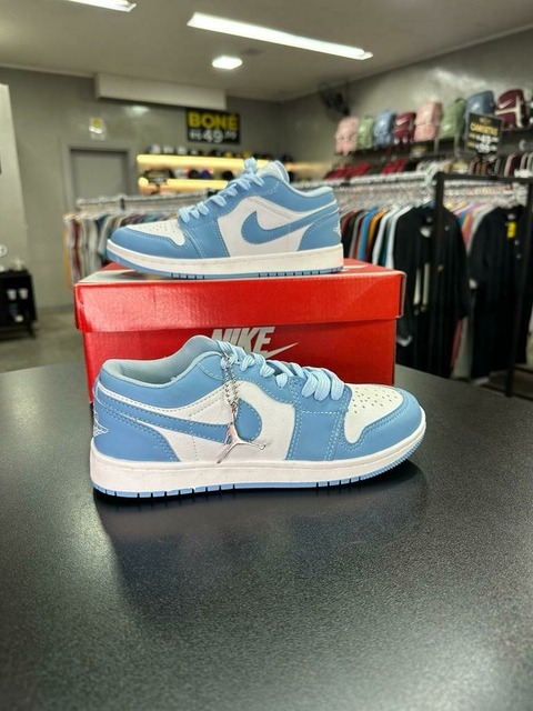 AIR JORDAN