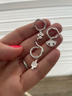 AROS ARGOLLA ACERO BLANCO CON DIJE URBANA 930 serpiente - Divinas Tentaciones Creaciones