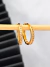 Brinco argolinha (G) cravejada com zircônias (grande), banhado a ouro 18K.