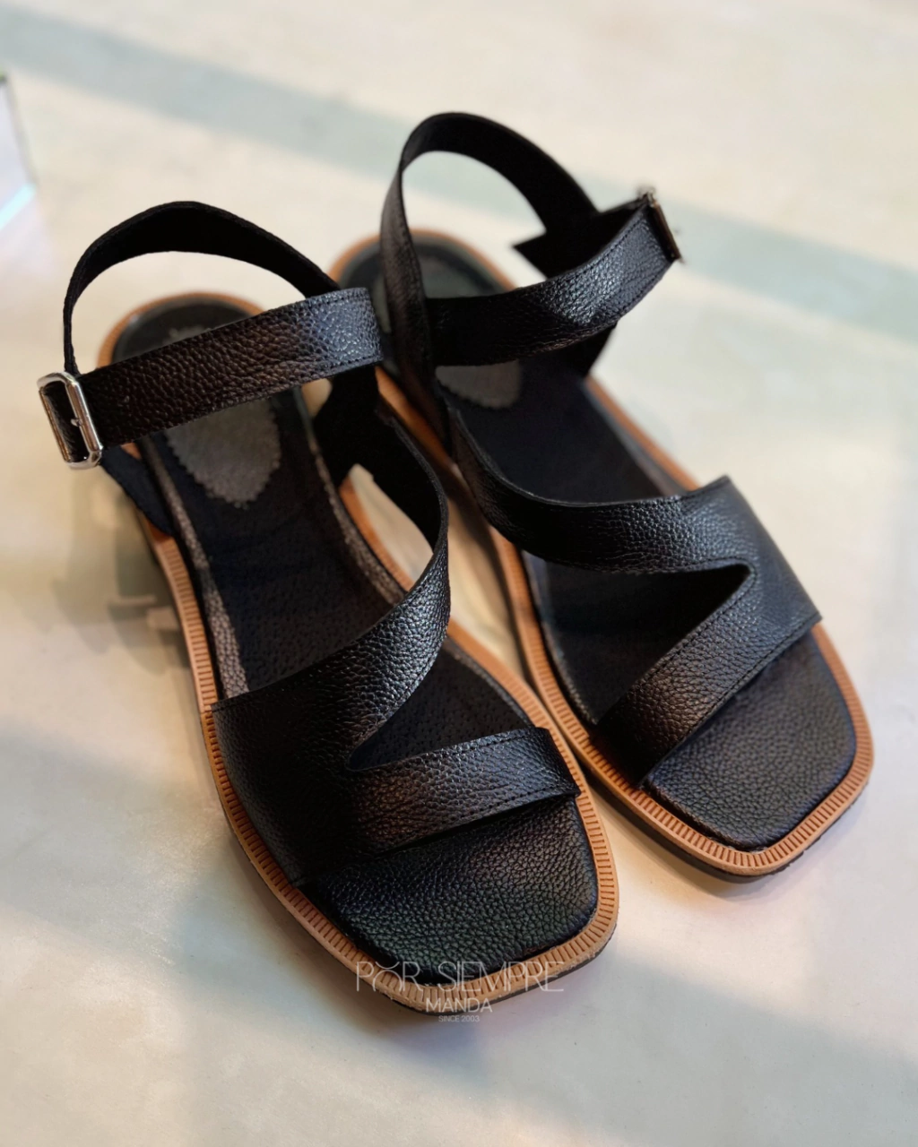 Sandalia MILA negro