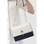BOLSA FEMININA EM COURO MODELO BEE LUX COM ALÇA - comprar online
