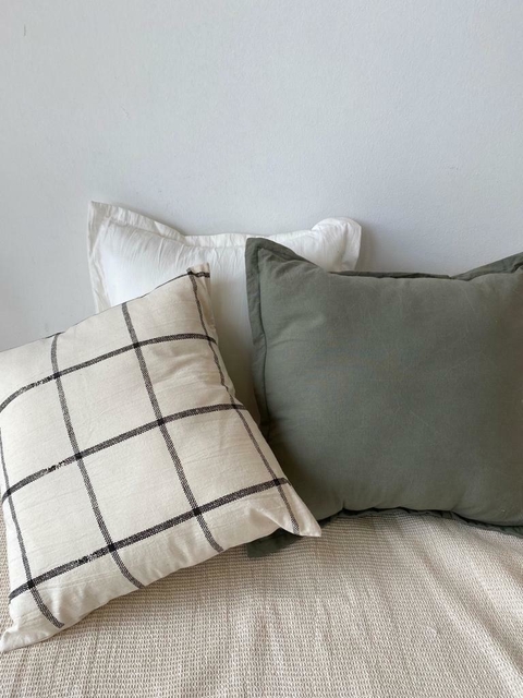 ALMOHADÓN CUADRILLE 50*50