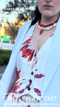 CHALECO SURFIN ON A ROCKET - El Almacén de Adriana Kuntz