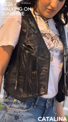 CHALECO DE CUERO PLAYGROUND en internet