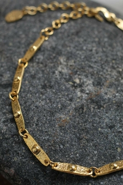 COLLAR CAMINO DORADO en internet