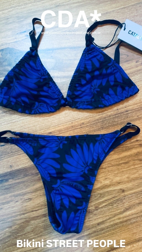 BIKINI STREET PEOPLE