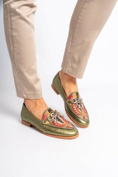 MOCASÍN NO ME ROMPAN LOS COCOS (verde metalizado) - El Almacén de Adriana Kuntz