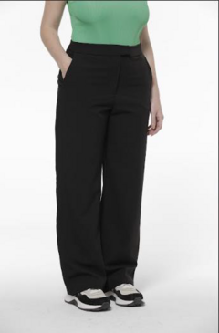 PANTALÓN SENDERISMO NEGRO en internet