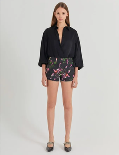 SHORT BROKEN FLOWER - comprar online