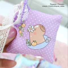 Adesivo para Tecido - Capivara Fofa - Ateliê Magali Moraes - Materiais para Bonecas e Artesanato